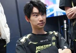 LOL世界冠军转型了？Doinb玩刀塔2太投入，直播透(tòu)露不打(dǎ)LOL原因