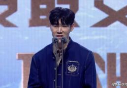 LPL年度MVP选手诞生！最佳中单引发争议，世界赛8强不如16强？