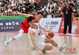 “浙BA”杭州赛区季军赛吸引民众