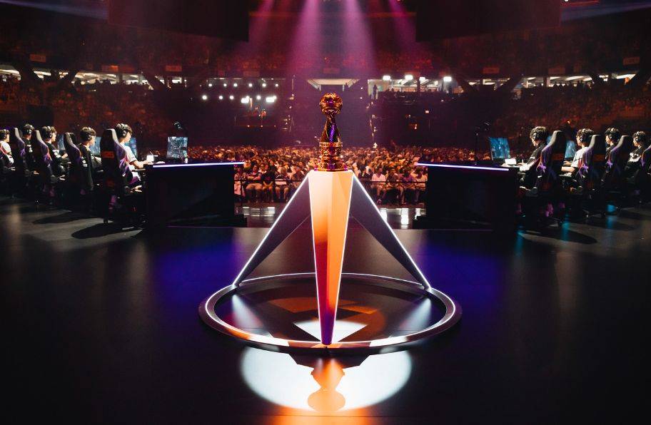 LOL电竞赛事會(huì)继续保持免费觀(guān)看!