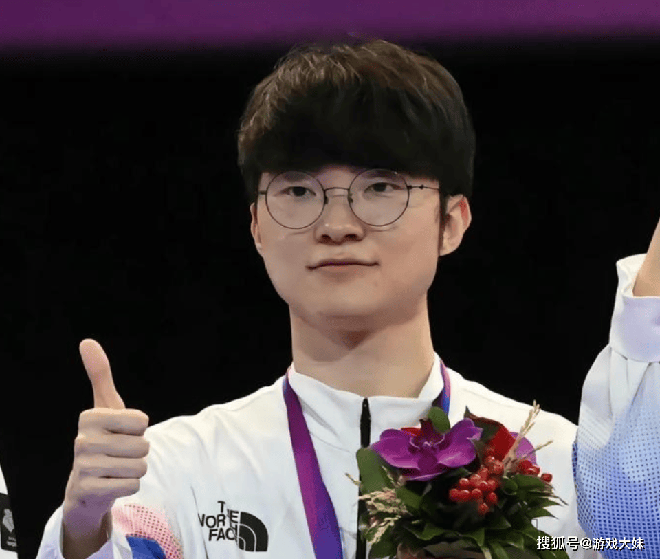 不愧是最重(zhòng)眡(shì)电竞的国家,韩国高一课本更(gèng)新,将亚运会LOL写进教材