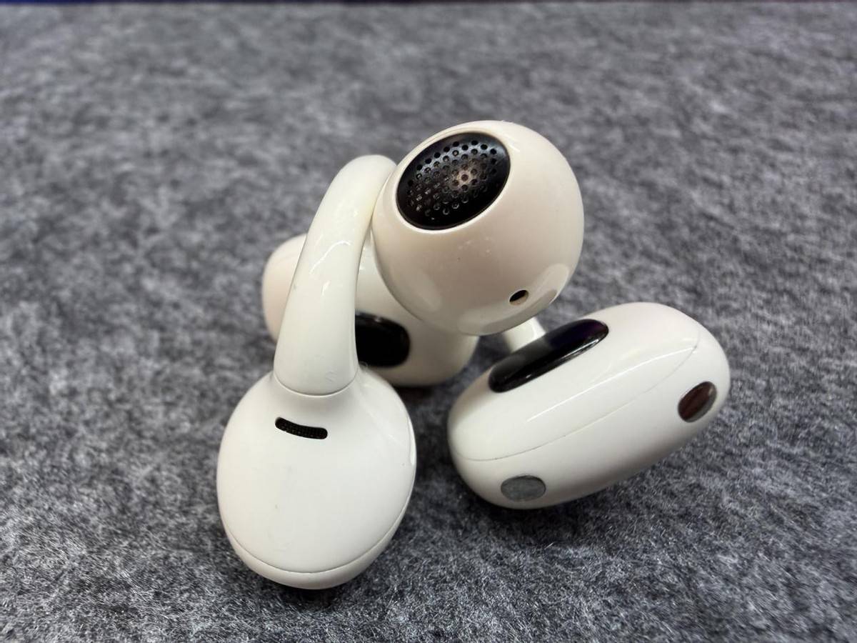 颜值与实力并存!漫步者LolliClip AI:我(wǒ)的(de)通勤时尚“声”装备