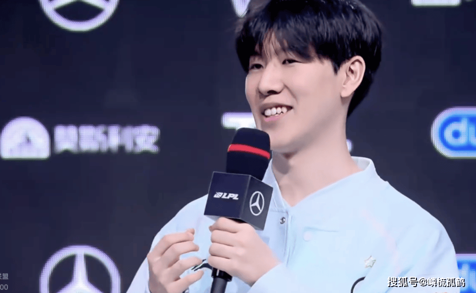 IG不科学团战再现,2-1击败WBG升至第二,TheShy:LOL是不需要操作的游戏