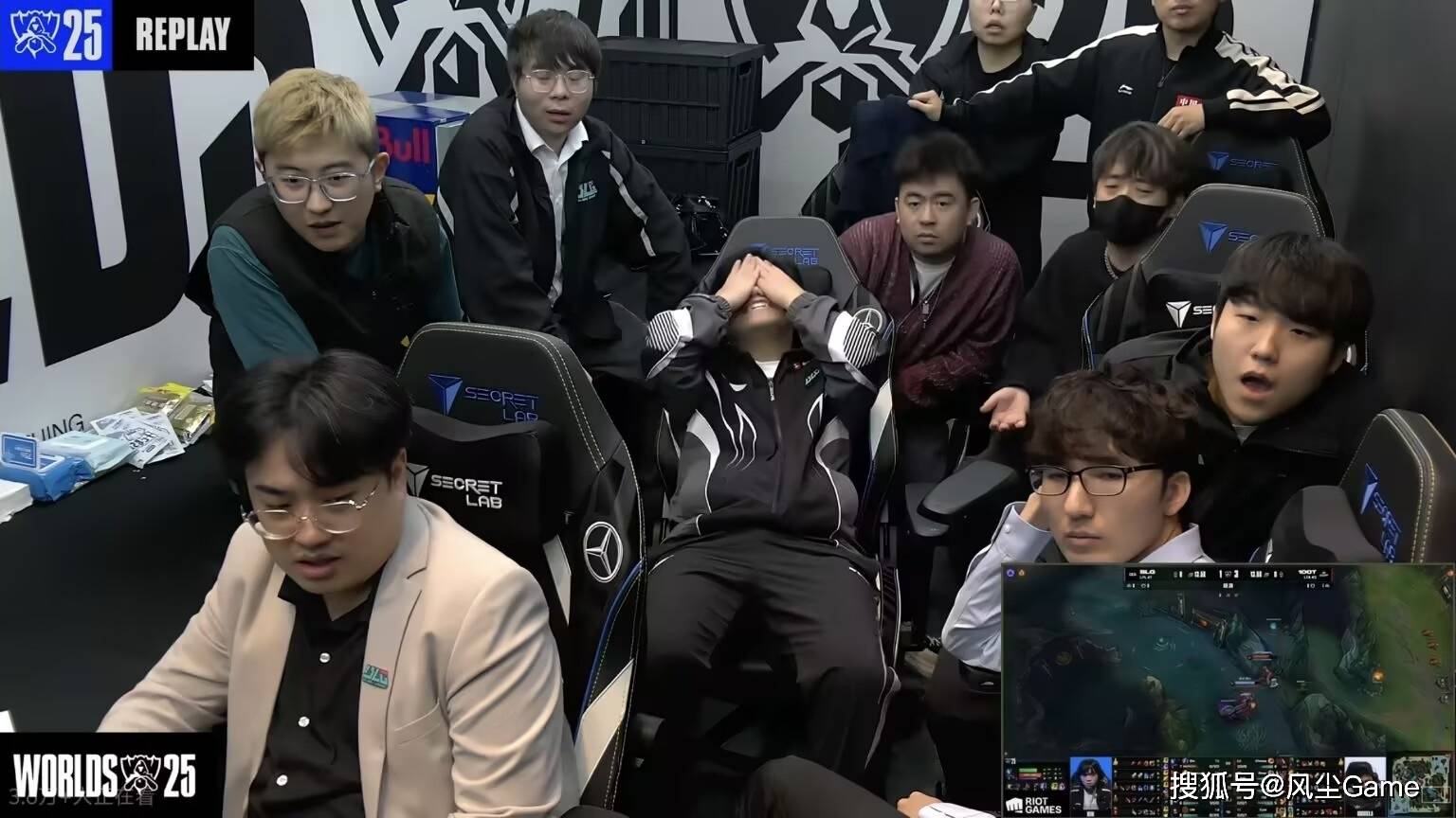 LOL最强全华班成为笑话!国一中被对位MVP,对手(shǒu)嘲讽:NA>LPL