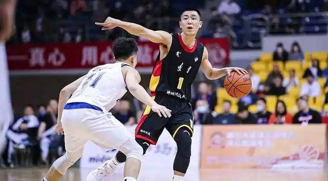 楊(yáng)鸣全运会战术解读及阵容分析