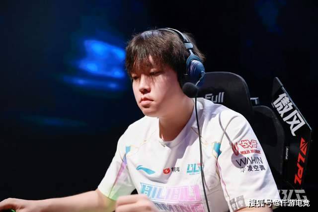 LOL全华班晋级世界赛,Karsa当场洒泪痛哭!Bin活該(gāi)不入三阵!