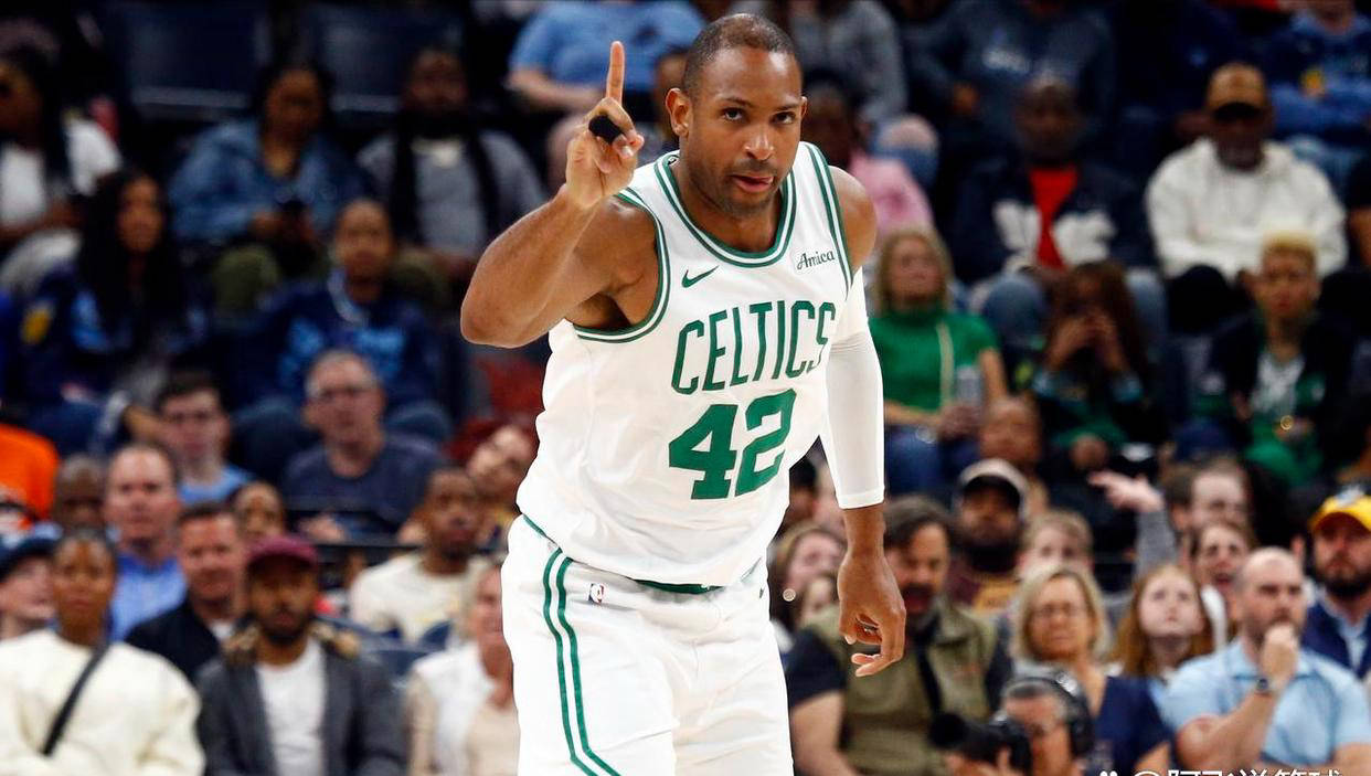 勇士1170万美元签下老将霍福德启航,夕阳红战队阵容初现