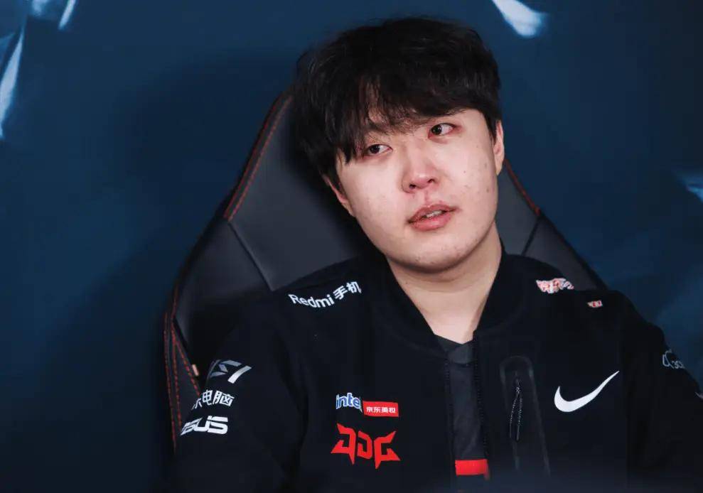 我还想留在LPL打职业！Kanavi公開(kāi)发言遭群嘲：LPL谁还敢要你？