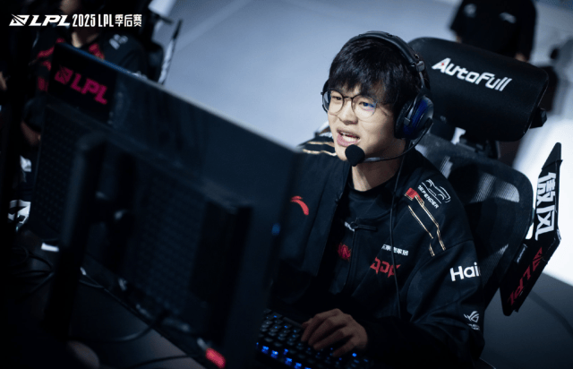 LPL冒泡赛：IG能(néng)否逆袭？TES能(néng)否保住优势？