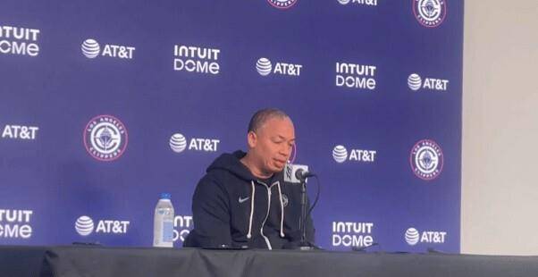 快船被逆转赛后采访：哈登赛后一言不发，卡祖阴阳怪气，卢黔驴技穷