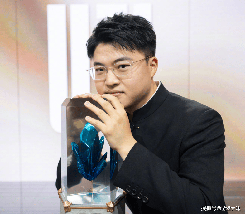 朱开透露uzi复出的条件，基(jī)本(běn)上无法实现，复出可能性很低